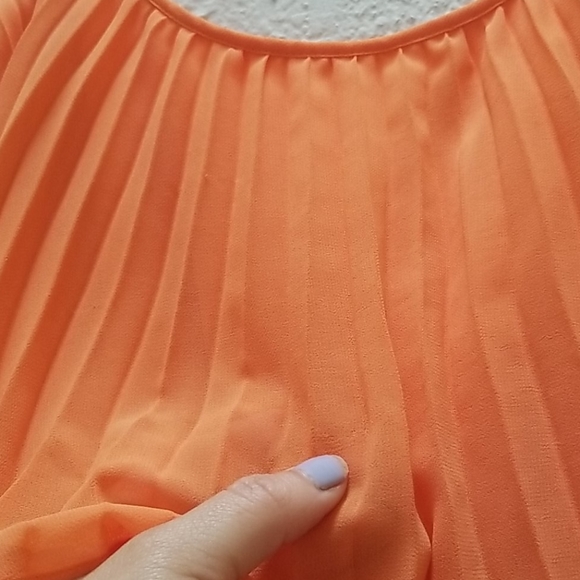 Dress - Picture 5 of 13